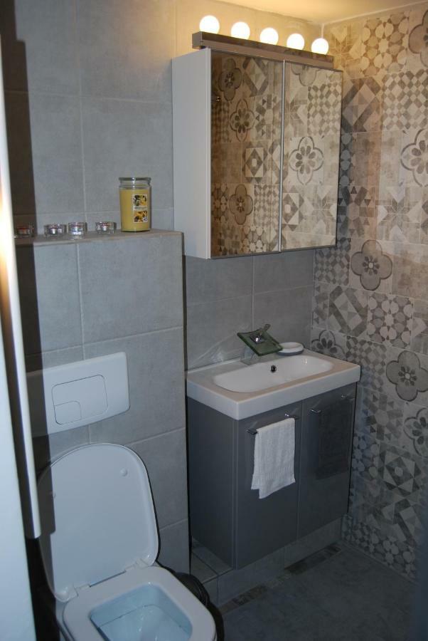 Appartamento Joli LOFT en duplex , Art Déco , 2 pieces ,Centre Rouen Esterno foto